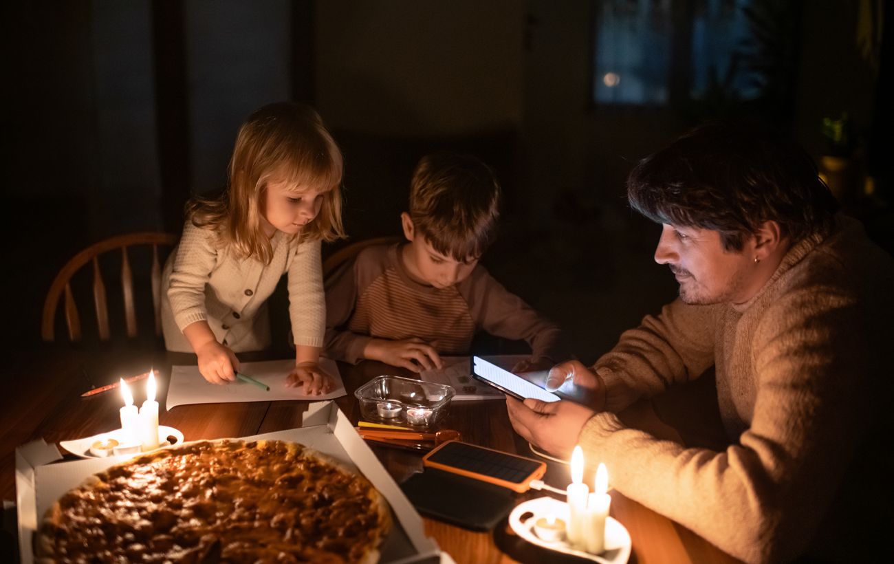 Україна може залишитися без світла і тепла: РФ планує удари по підстанціях АЕС, – ГУР