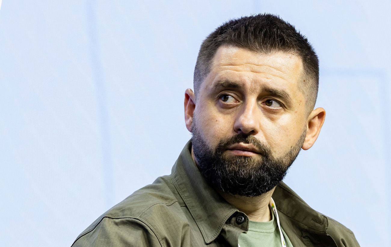 Рада або фронт? Арахамія роз’яснив заяву Зеленського про мобілізацію нардепів